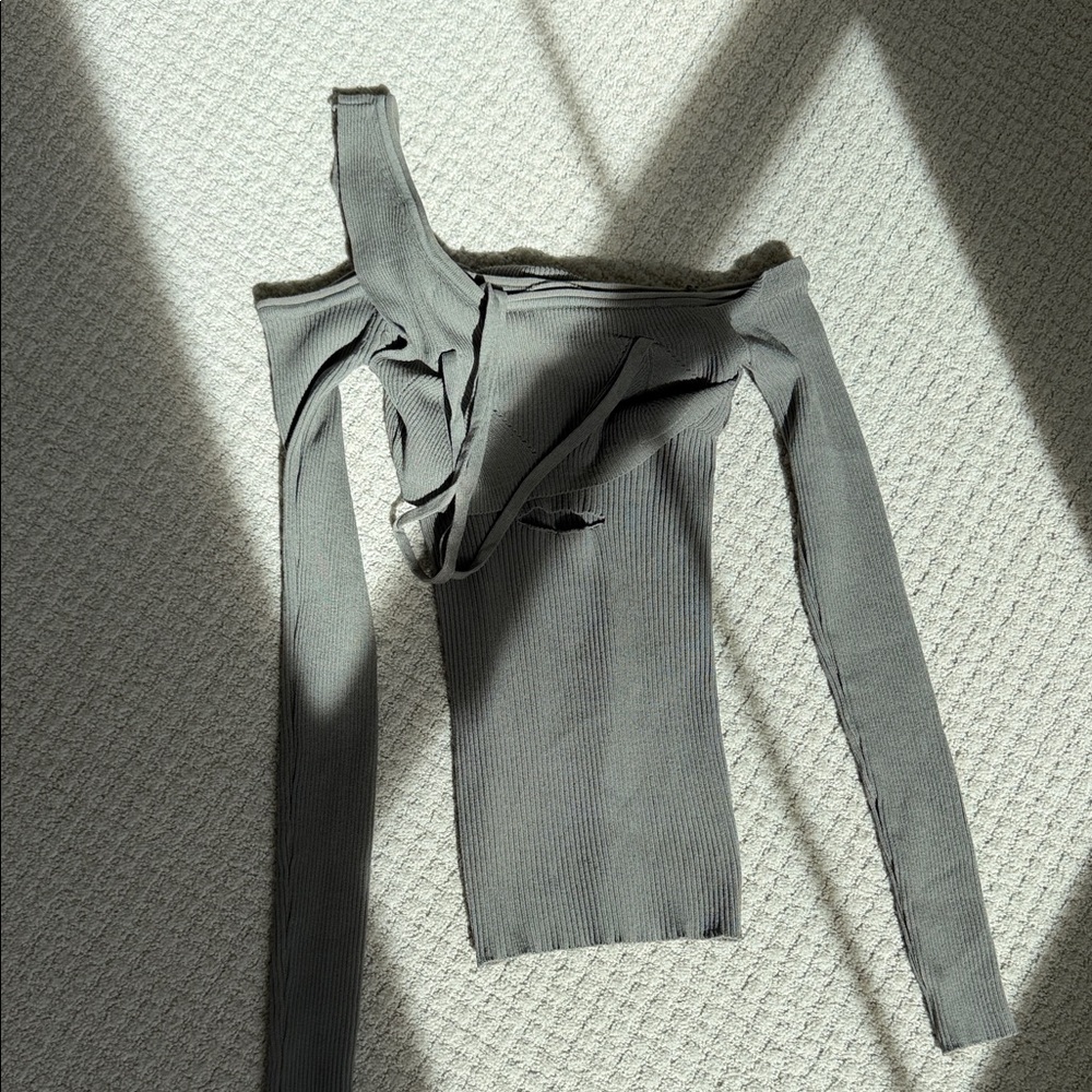 Source Unknown Ribbed Long Sleeve Asymmetrical To… - image 1